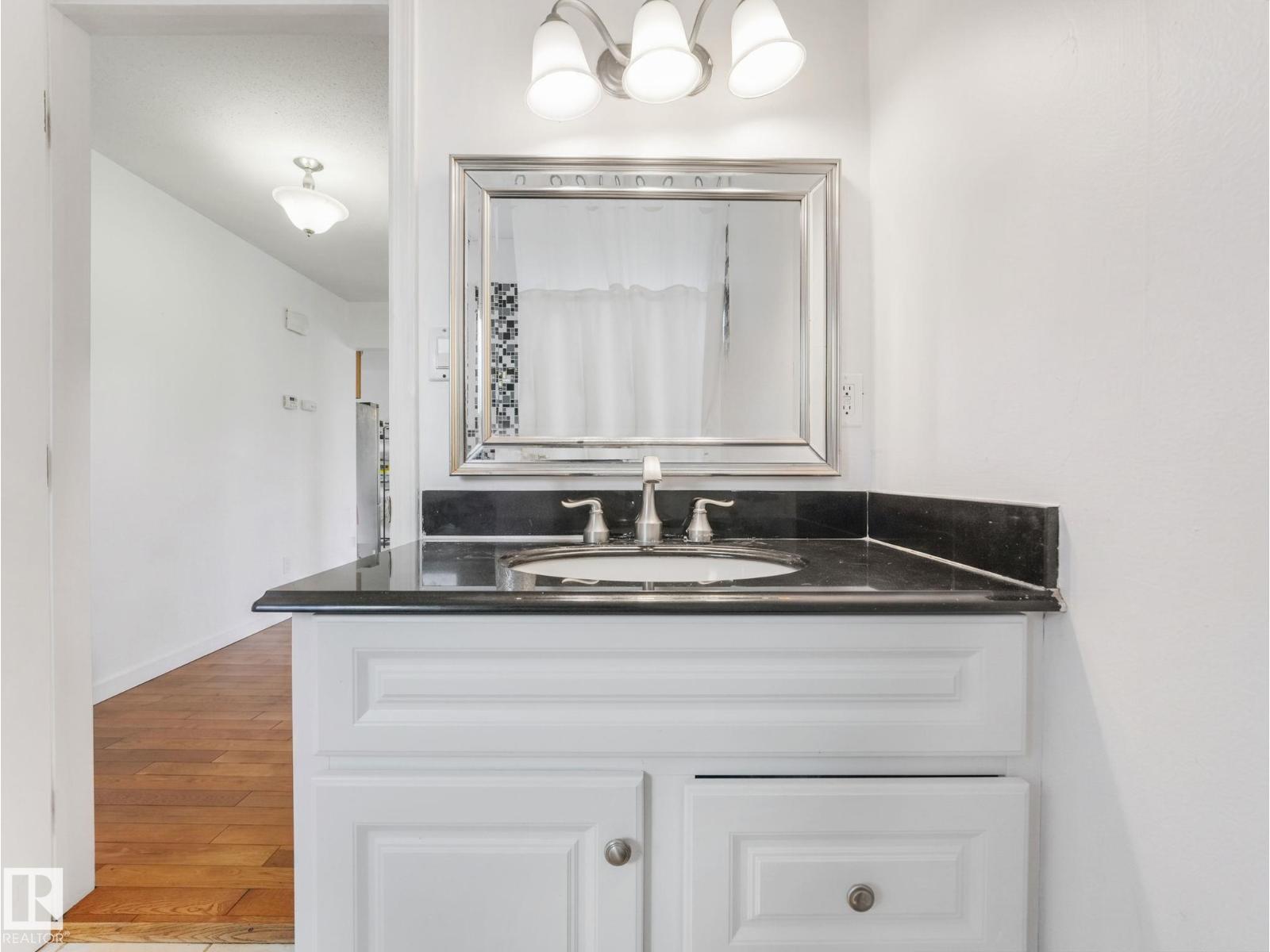14024 69 ST NW NW - 25