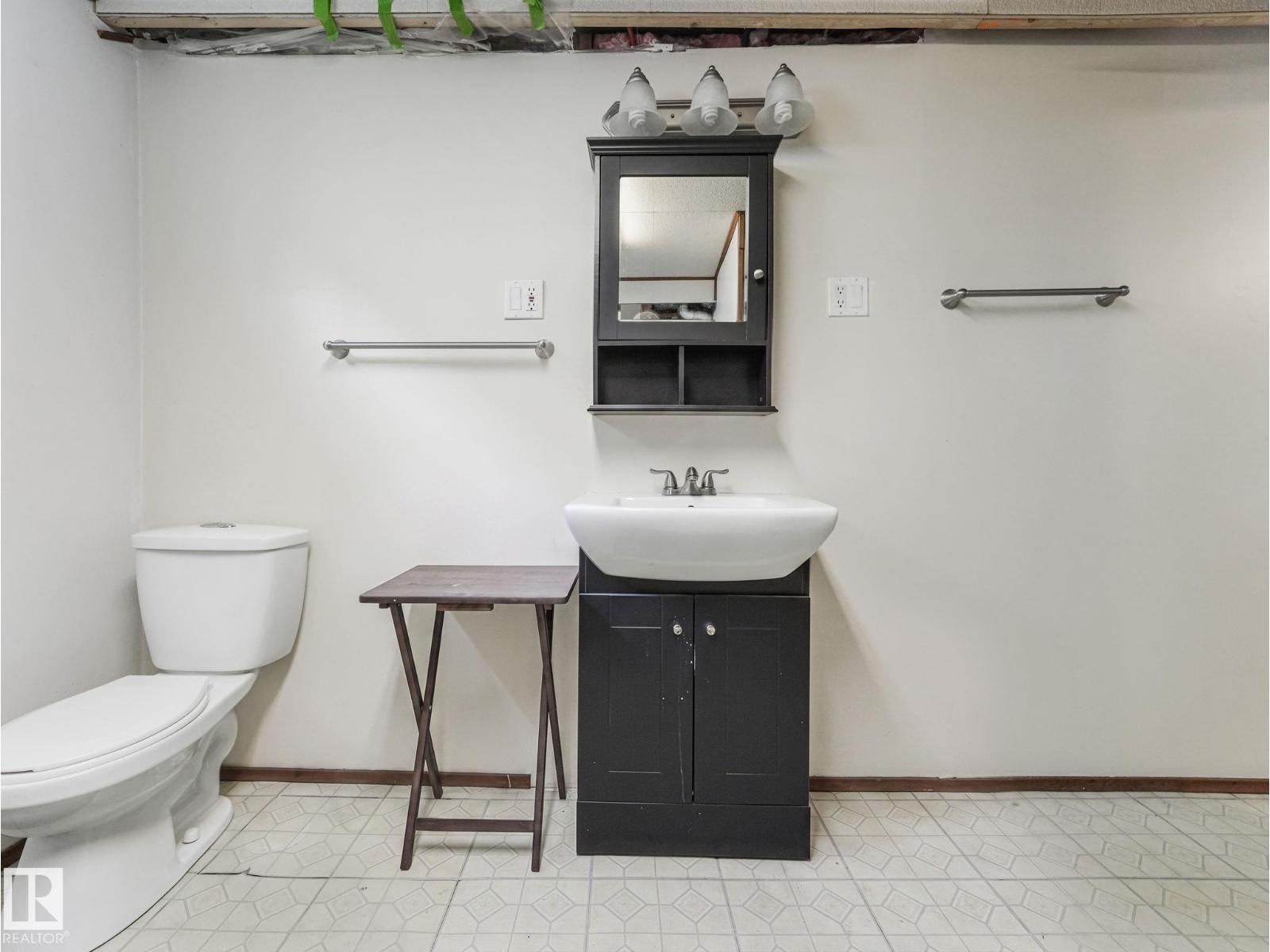 14024 69 ST NW NW - 47
