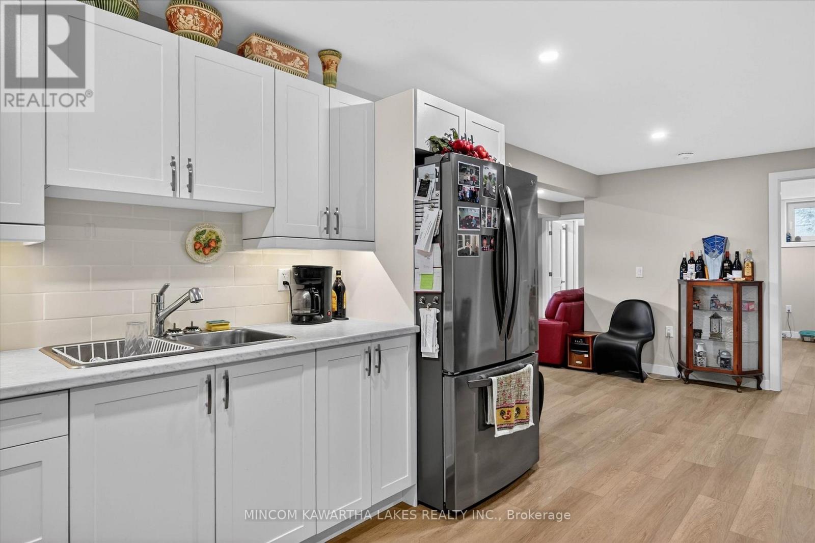 1528 MATCHETT LINE - 32