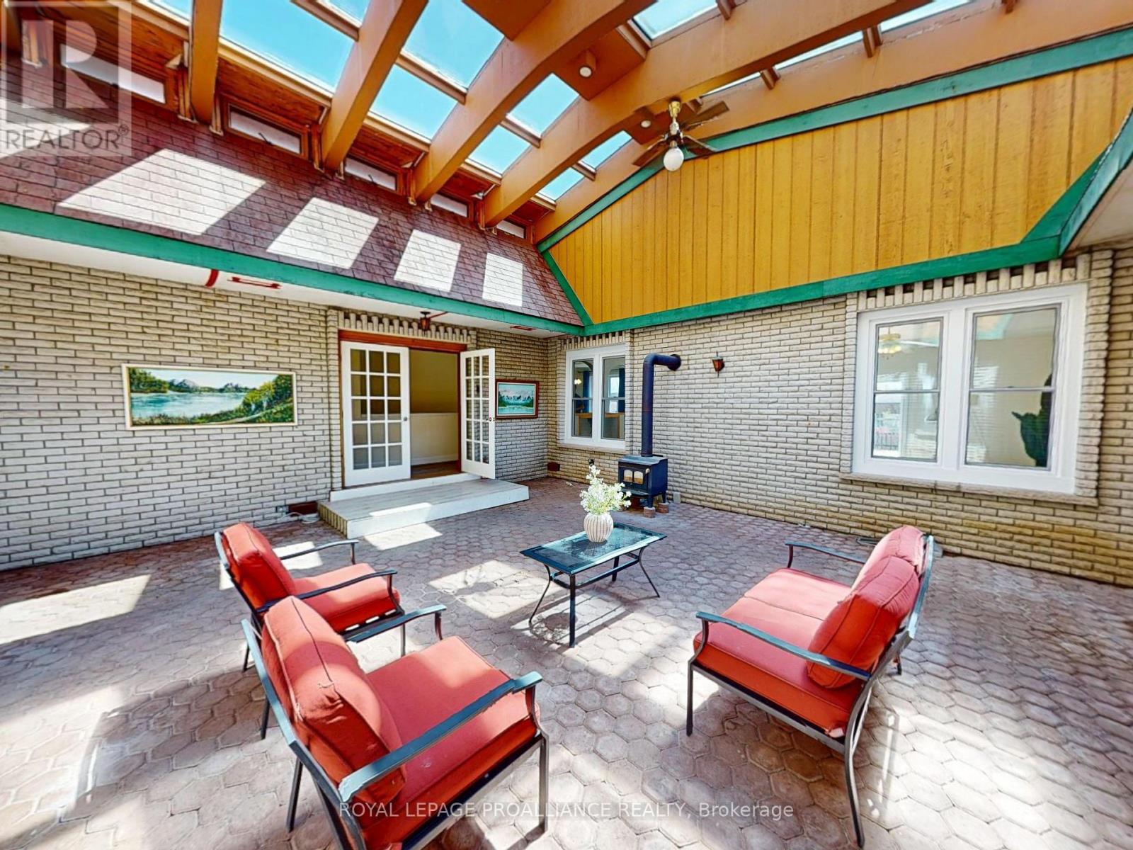 138 MASSASSAUGA ROAD - 20