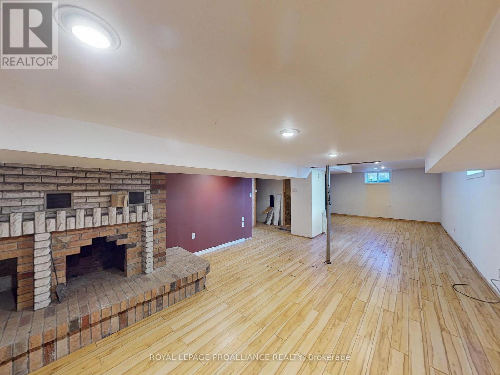 138 MASSASSAUGA ROAD - 27