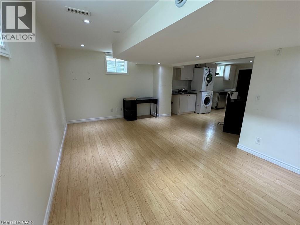 116 ZIEMAN Crescent Unit# Lower, Cambridge, Ontario, N1T2H5 — Photo 6