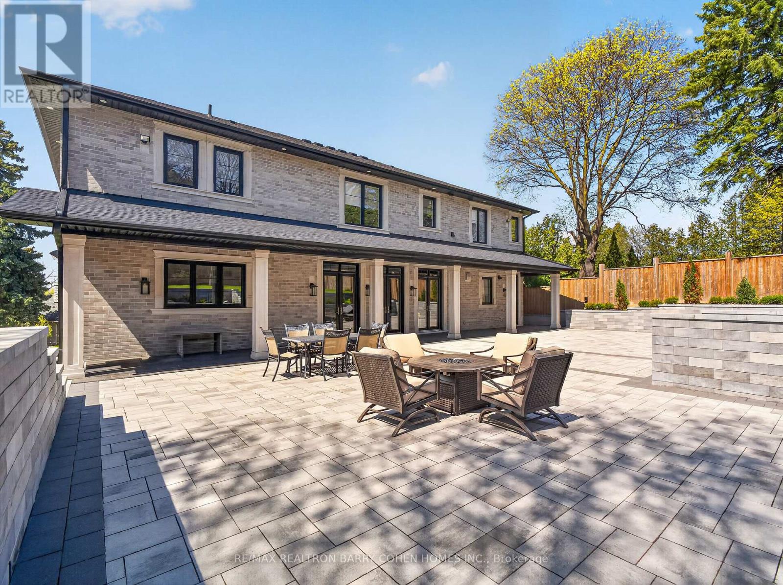 118 LAURENTIDE DRIVE - 50