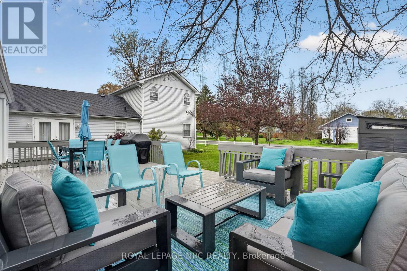 291 EASTWOOD AVENUE - 34