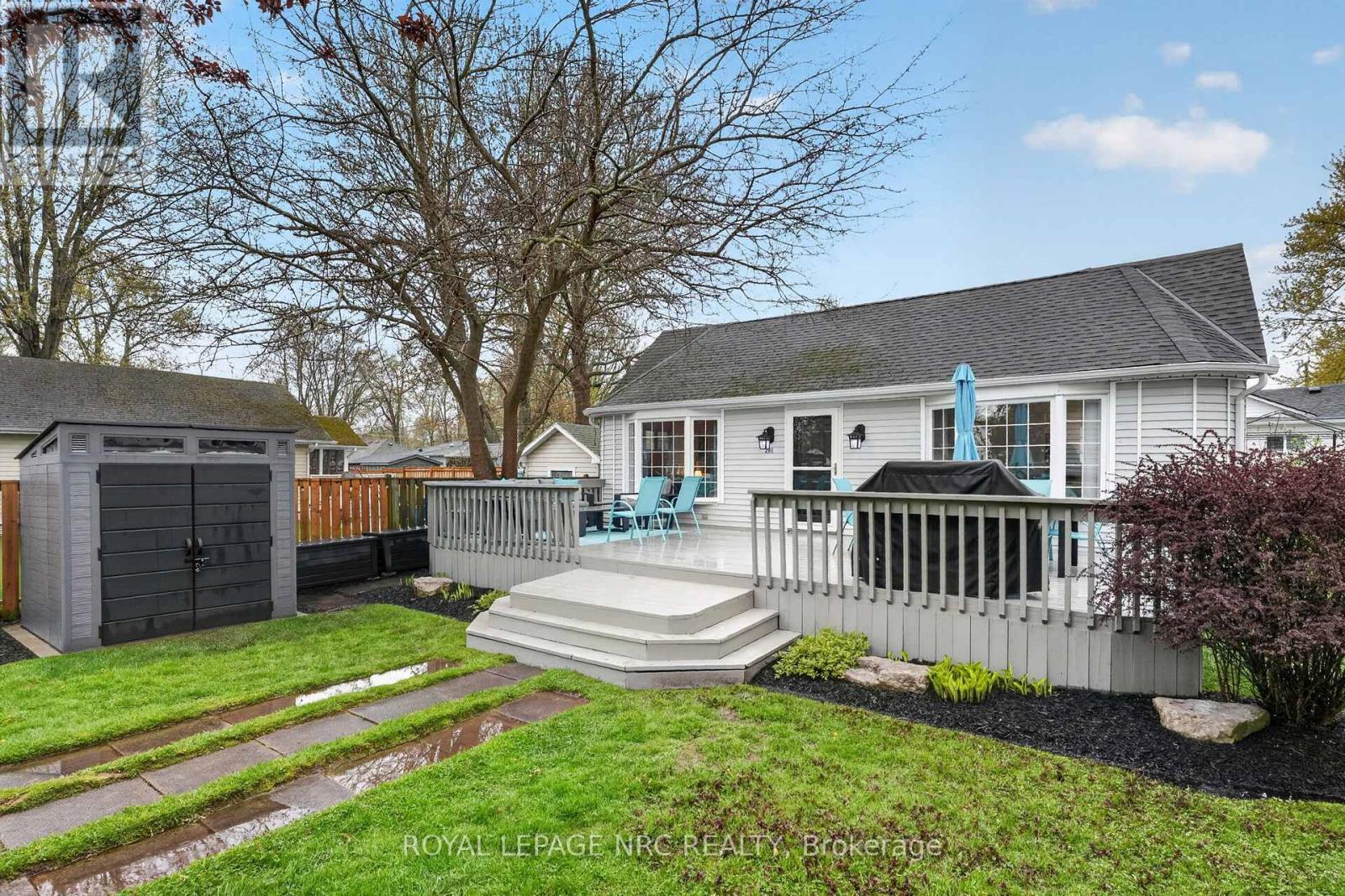 291 EASTWOOD AVENUE - 37
