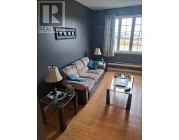 14 Valley View Road thumbnail 2