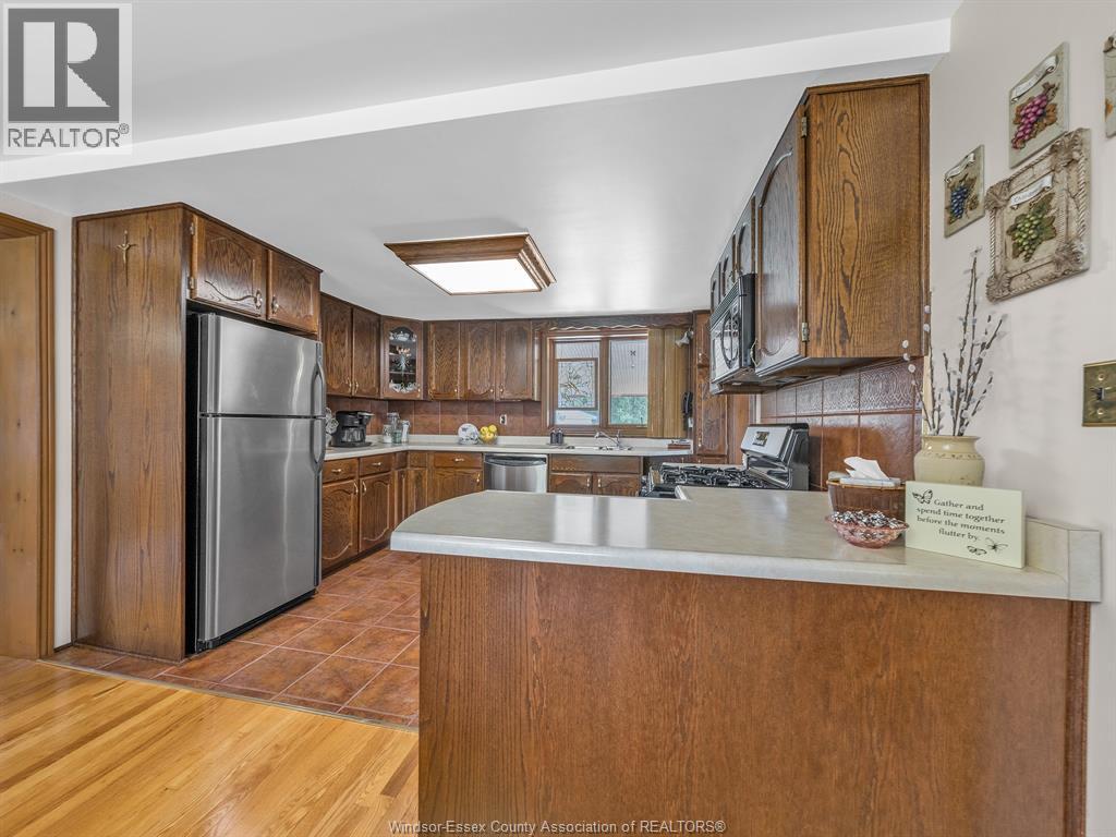 1730 MARK AVENUE, Windsor, Ontario, N9B3G8 — Photo 37
