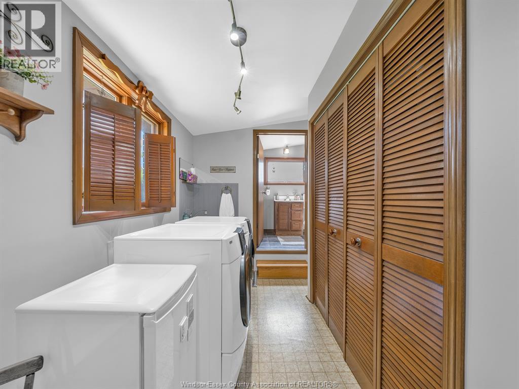 1730 MARK AVENUE, Windsor, Ontario, N9B3G8 — Photo 8