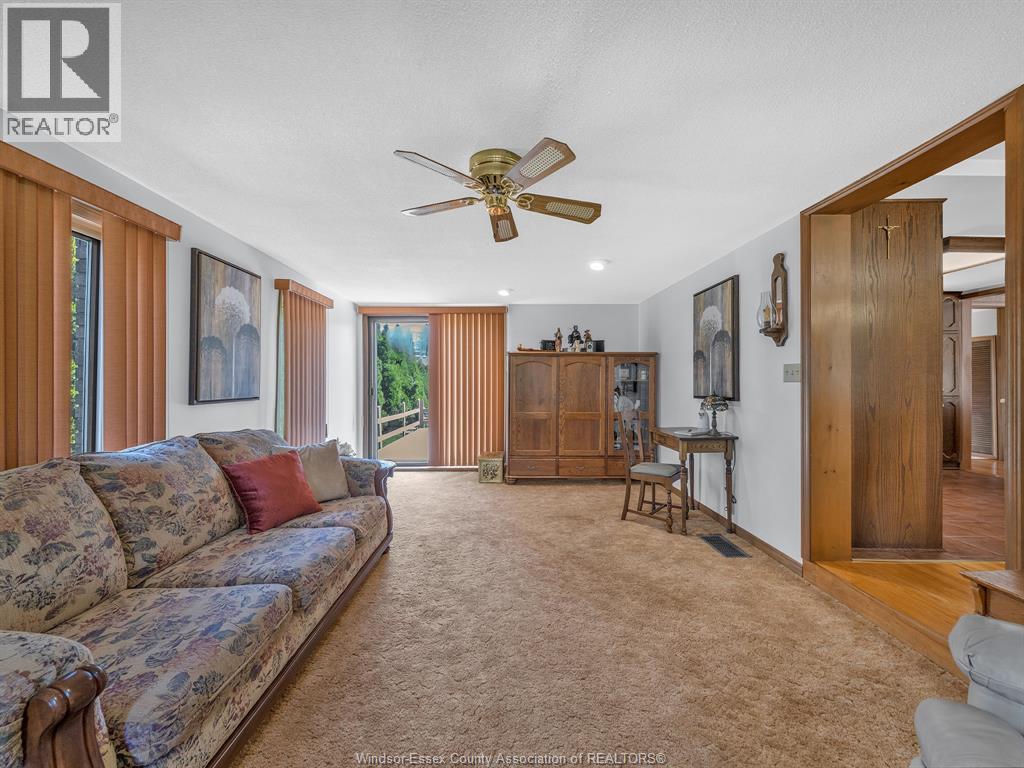 1730 MARK AVENUE, Windsor, Ontario, N9B3G8 — Photo 10