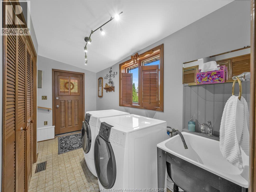 1730 MARK AVENUE, Windsor, Ontario, N9B3G8 — Photo 50