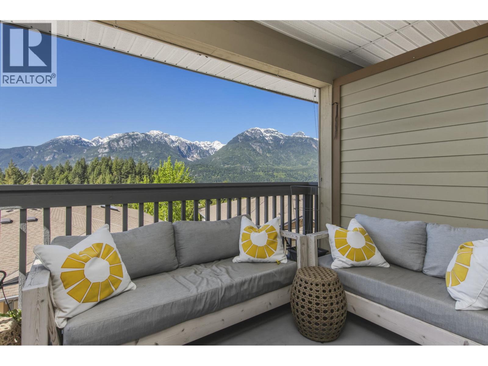 6 1024 GLACIER VIEW DRIVE, Squamish