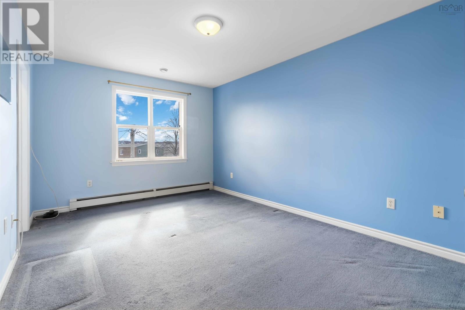 Property 31 of 35 of 5820 Gainsborough Place