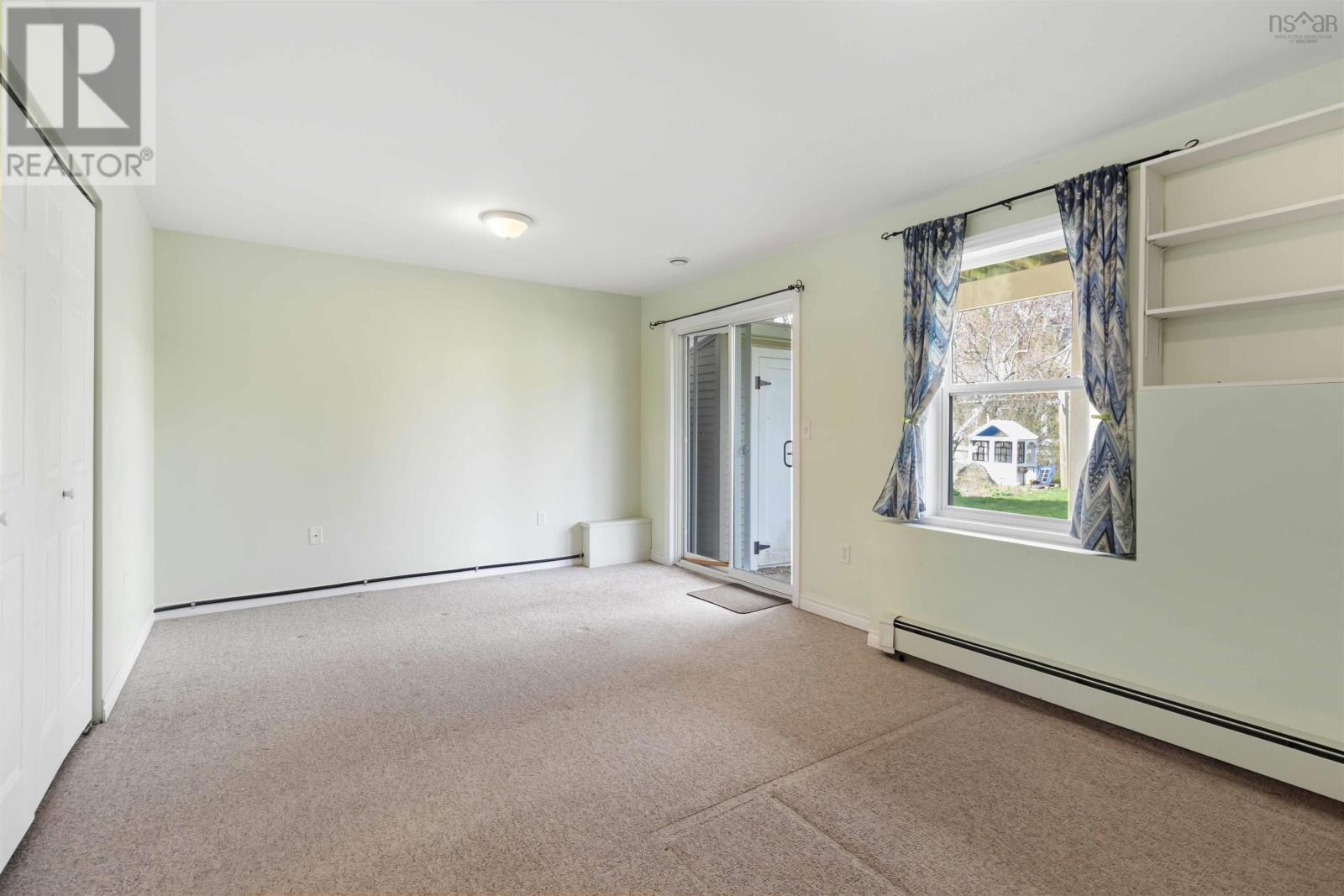 Property 20 of 35 of 5820 Gainsborough Place