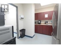 Unit 104 - 187 Kenmount Road thumbnail 13