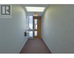 Unit 104 - 187 Kenmount Road thumbnail 29