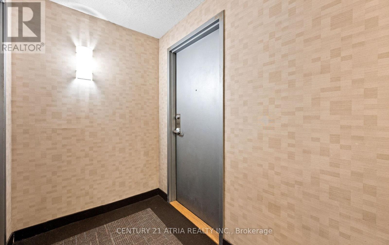 #1005 255 RICHMOND STREET E - 6