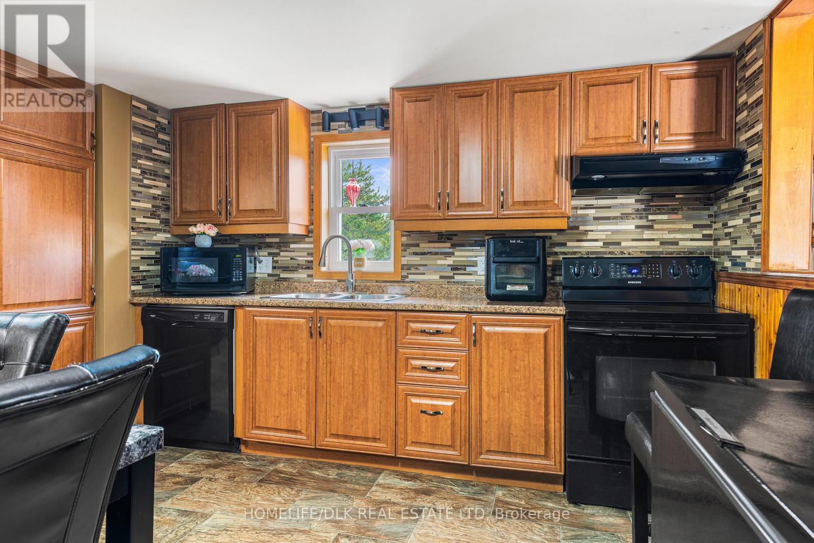 102 JUNETOWN ROAD - 12