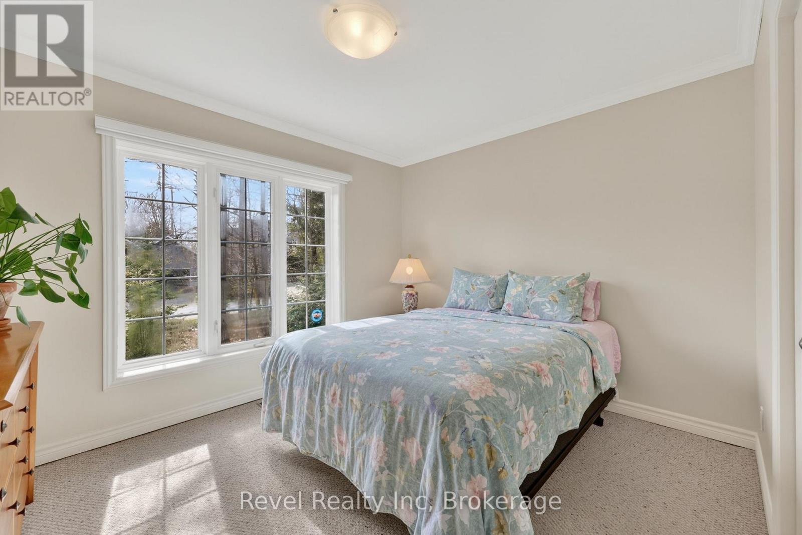 87 TROUT LANE - 19