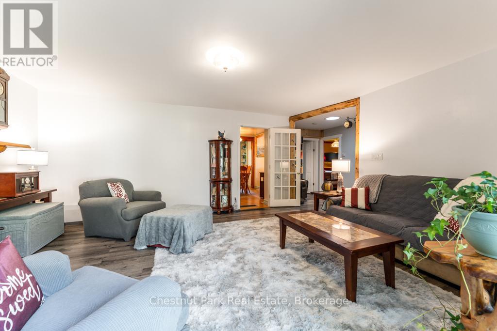 23 EWING STREET - 11