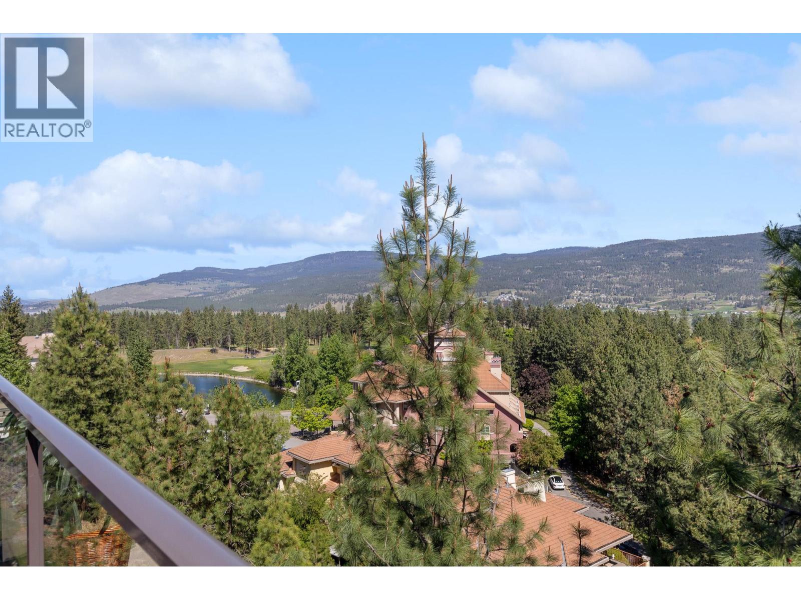 #2514 1873 Country Club Drive - 31
