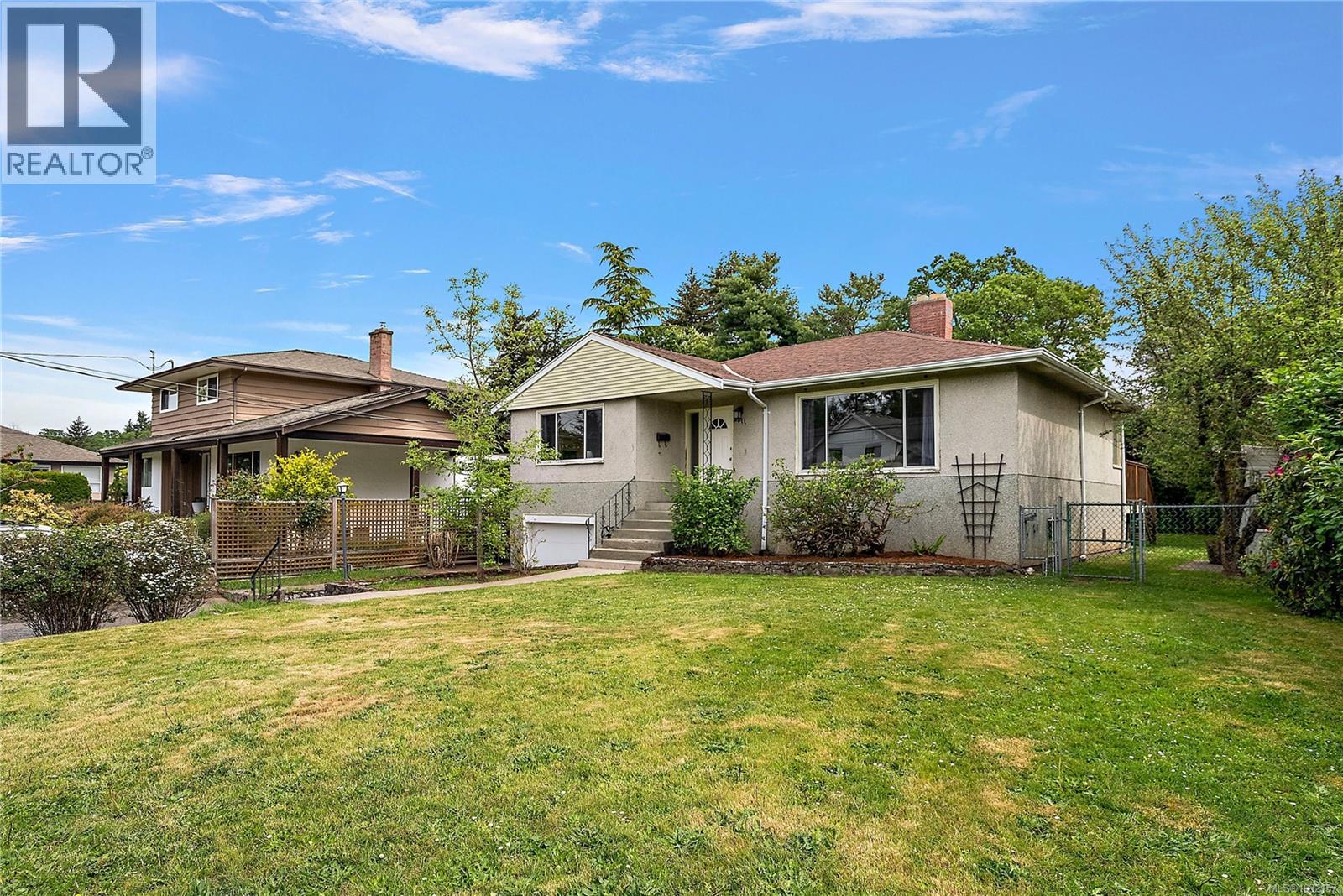 3811 Epsom Dr - 28
