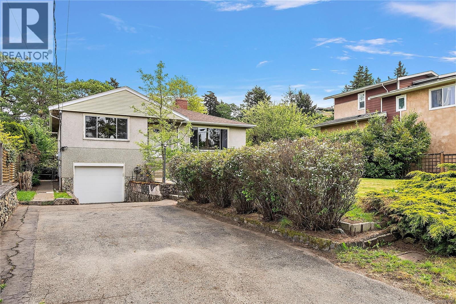 3811 Epsom Dr - 29