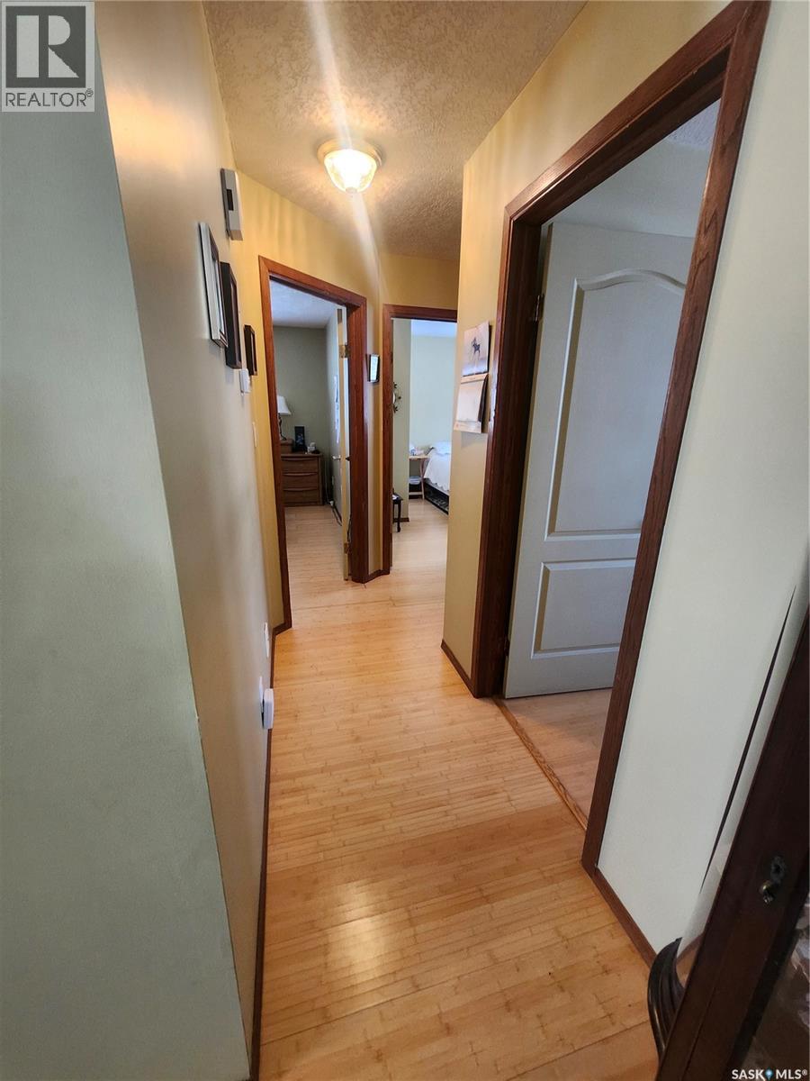 209 1st AVENUE N - 20