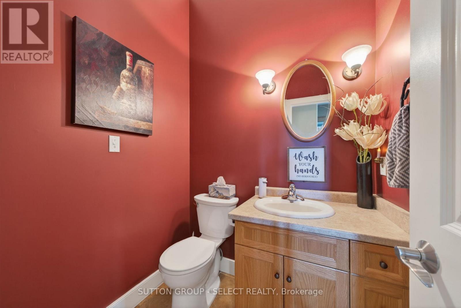 4544 LAKESHORE ROAD - 22