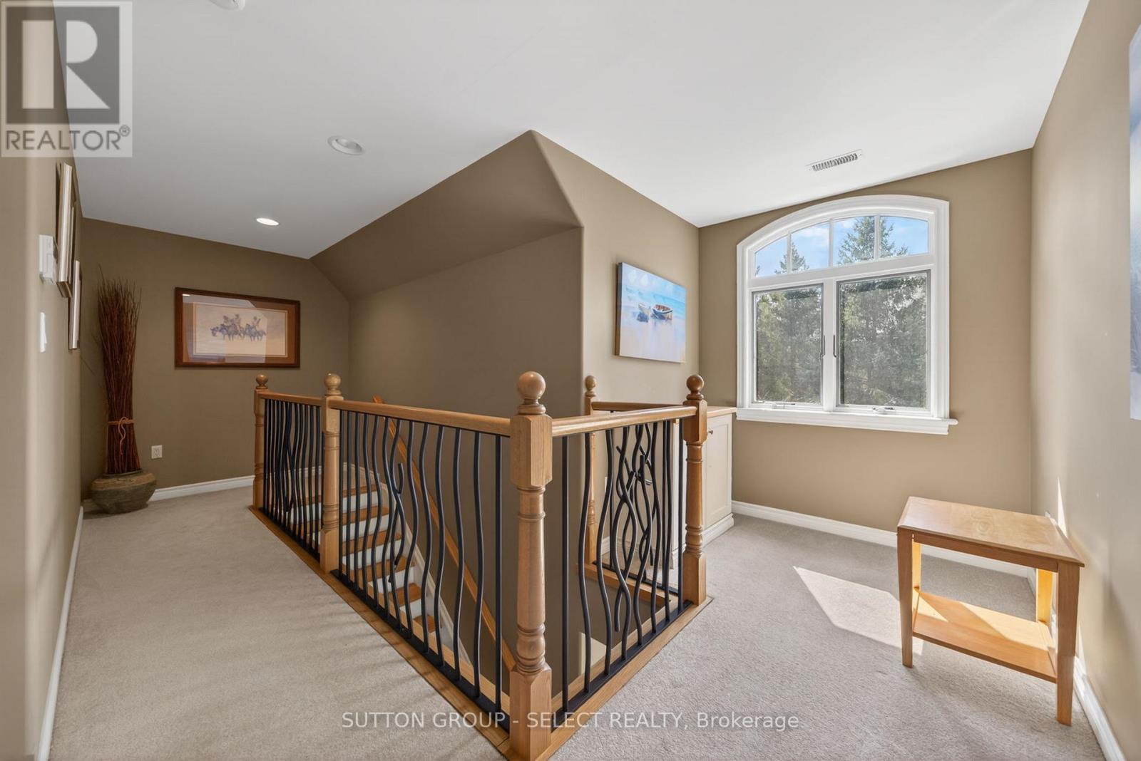 4544 LAKESHORE ROAD - 27