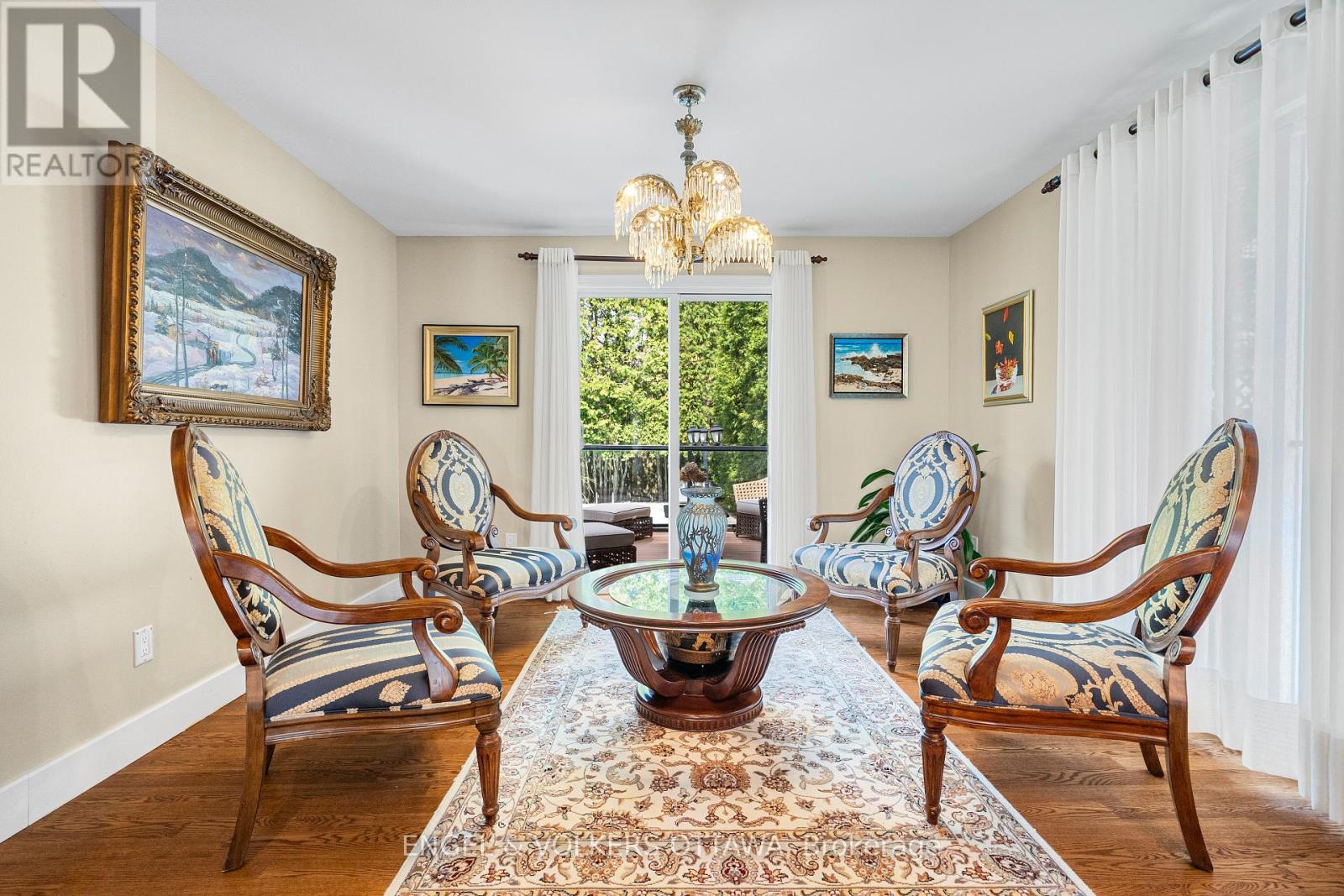21 TIFFANY CRESCENT - 11