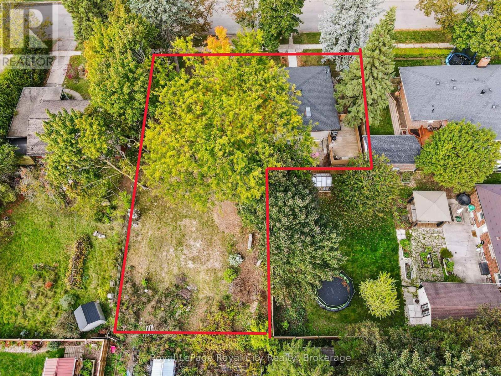 20 HIGHVIEW PLACE - 1
