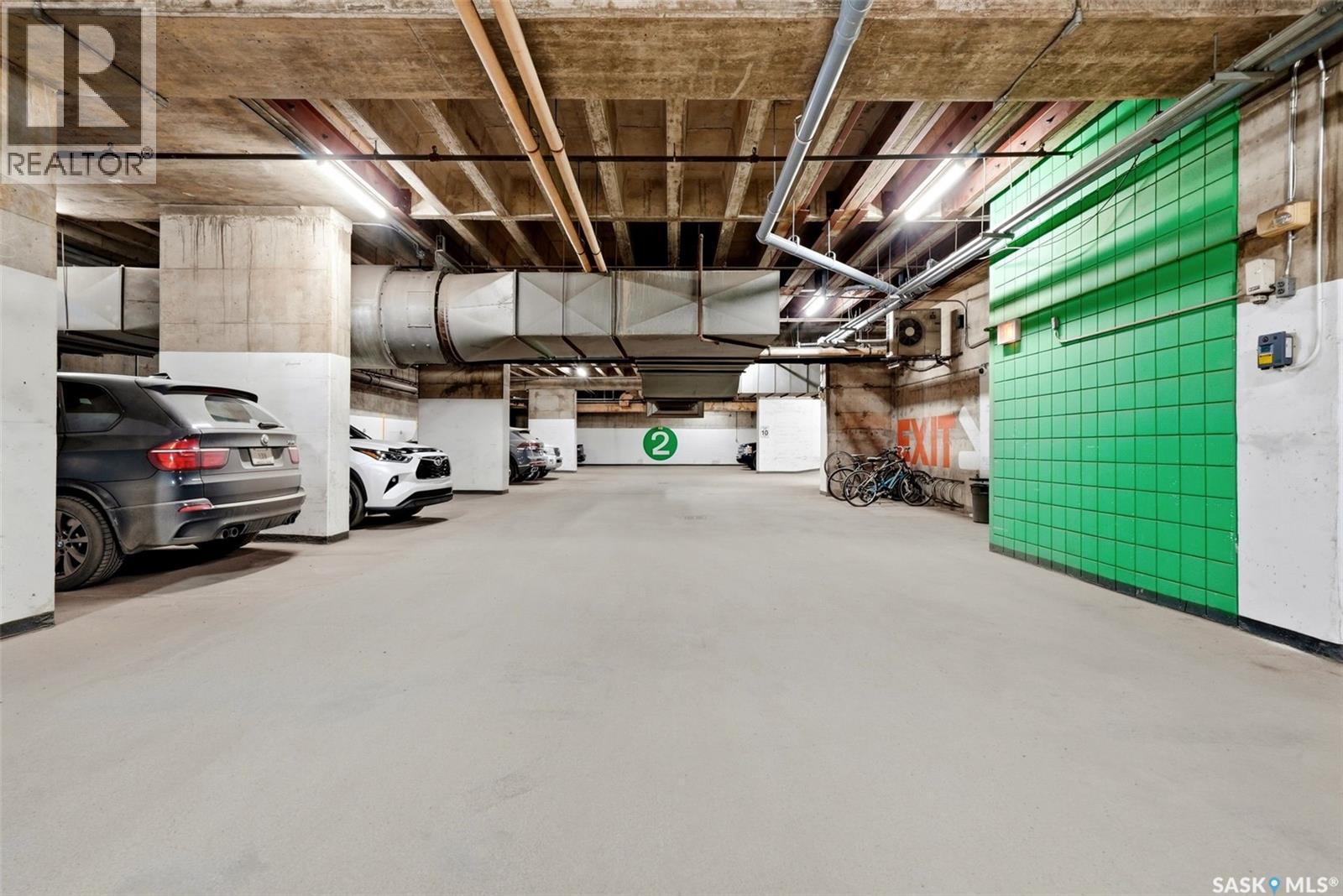 #PH 201 1914 HAMILTON STREET - 45