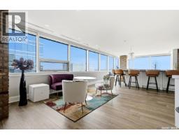 5pc Ensuite bath - Ph 201 1914 Hamilton Street, Regina, SK S4P3N6 Photo 9