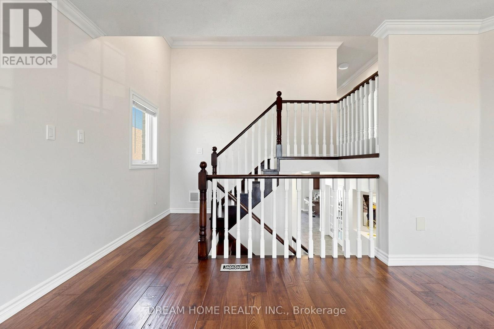 1342 CORM STREET - 18