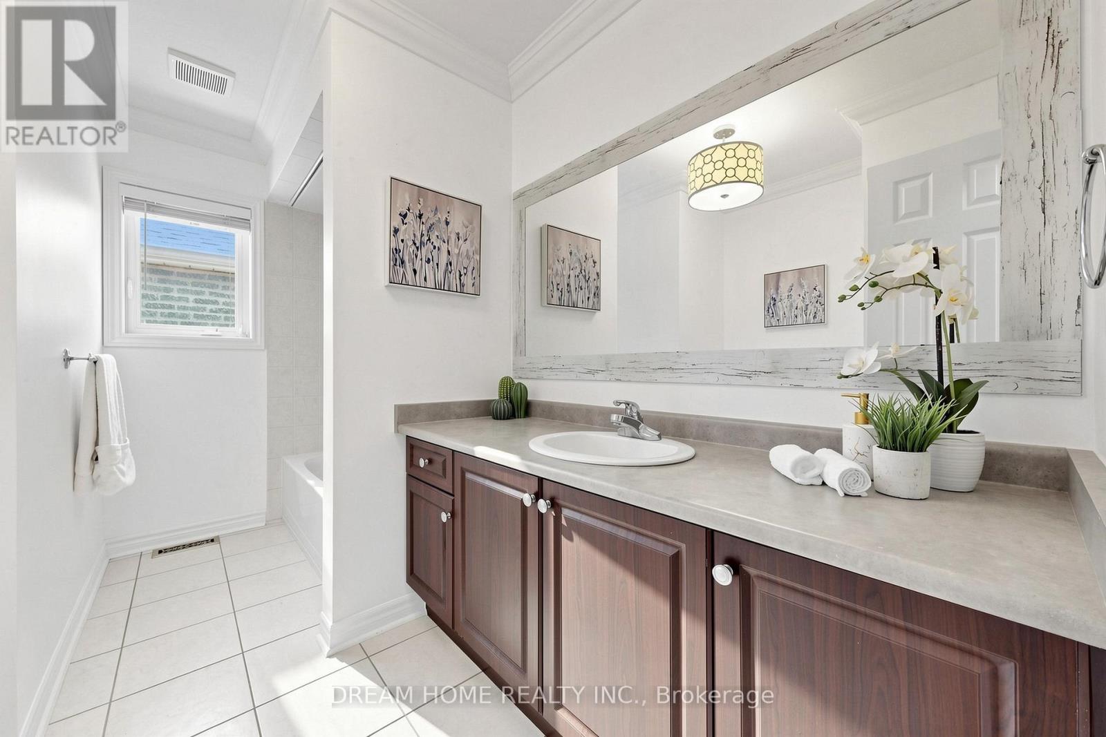 1342 CORM STREET - 30