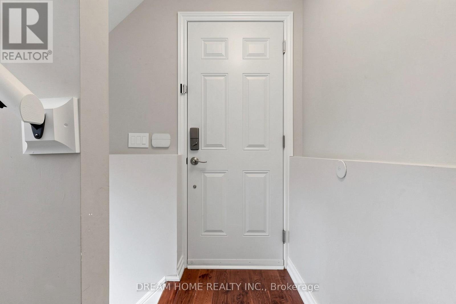 1342 CORM STREET - 32