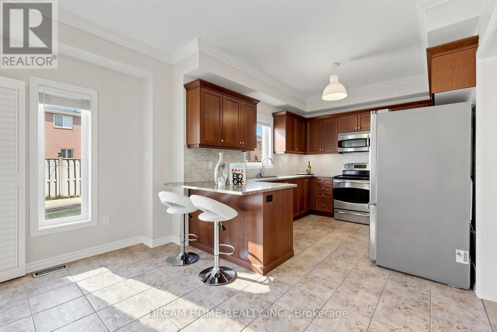 1342 CORM STREET - 9