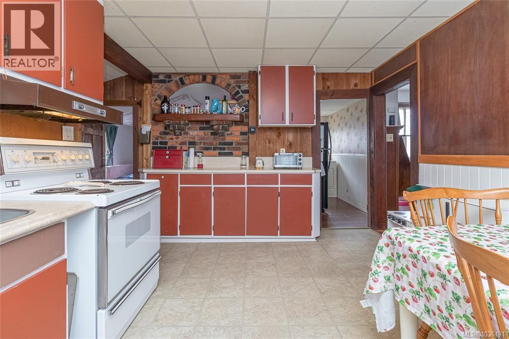 451 Irwin St - 9
