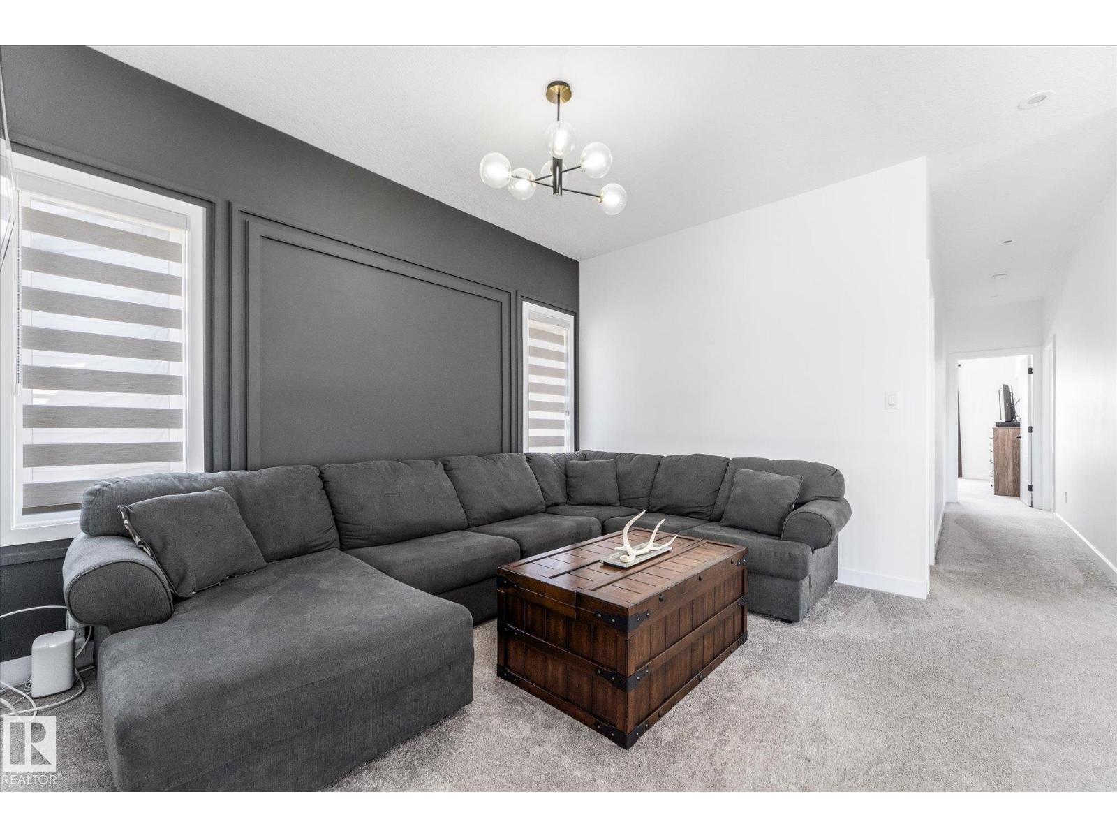 14 ENNS CT, Fort Saskatchewan