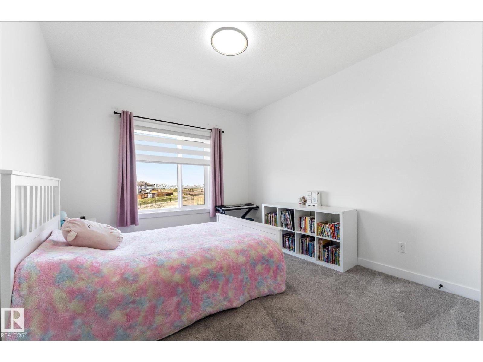 14 ENNS CT, Fort Saskatchewan