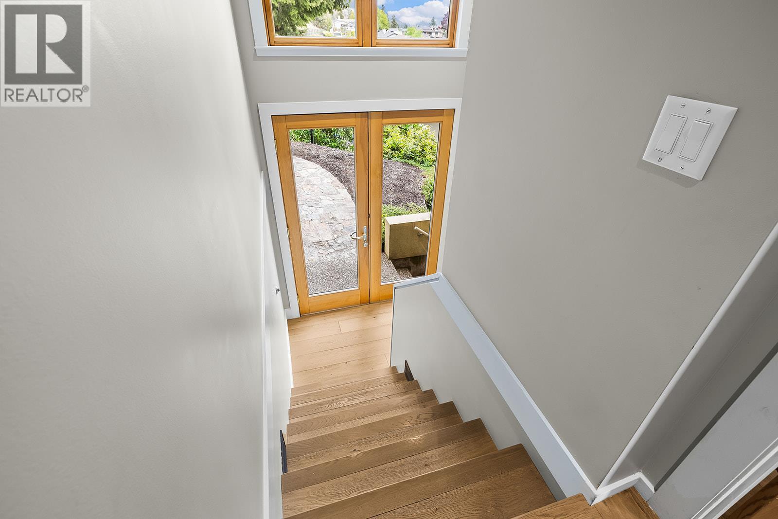  837 Mount Royal Drive, Kelowna