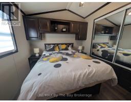 42 Temagami Trail, Wasaga Beach, ON L9Z1X7 Photo 13