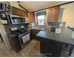 42 Temagami Trail, Wasaga Beach, ON L9Z1X7 Photo 16