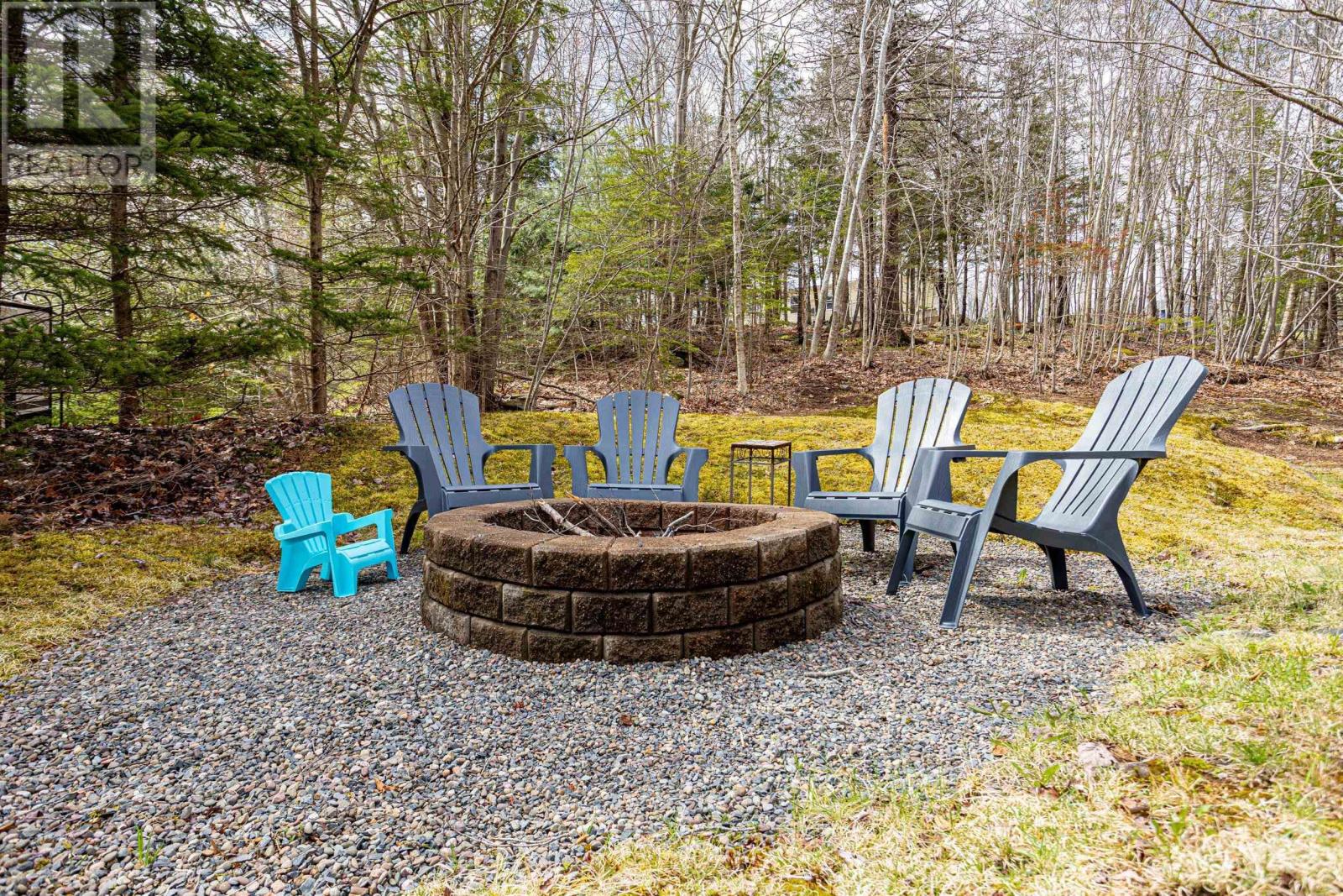 Property 28 of 31 of 11 Dartmoor Crescent