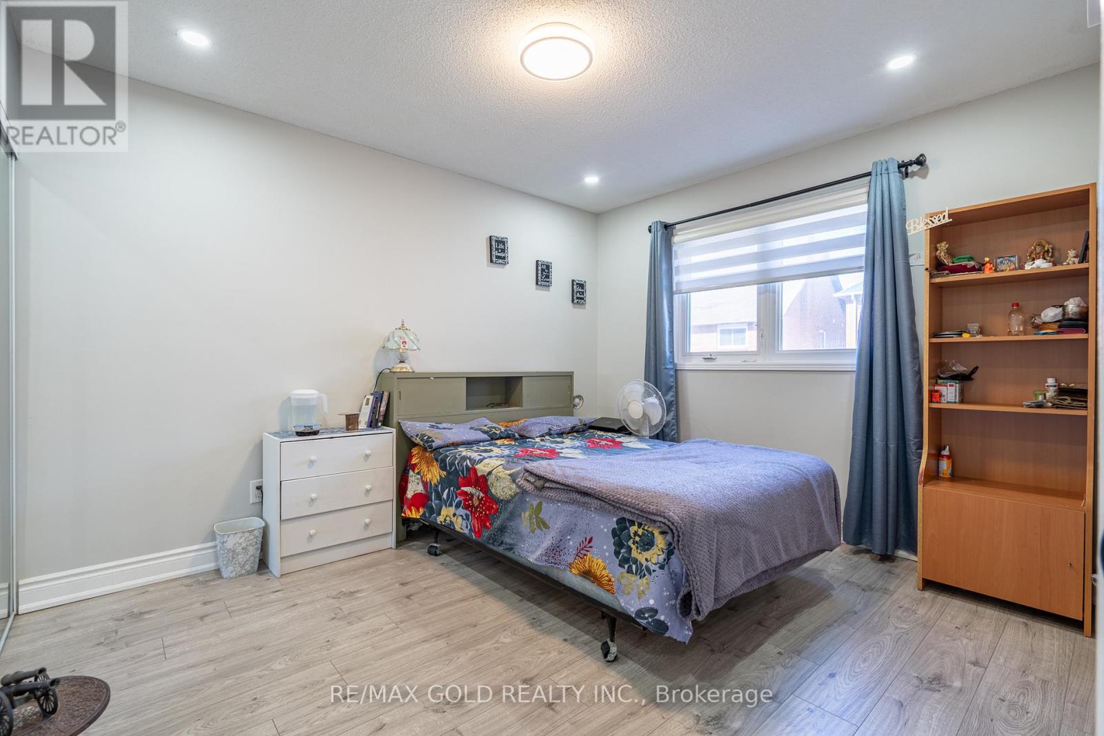 103 LORD SIMCOE DRIVE - 25