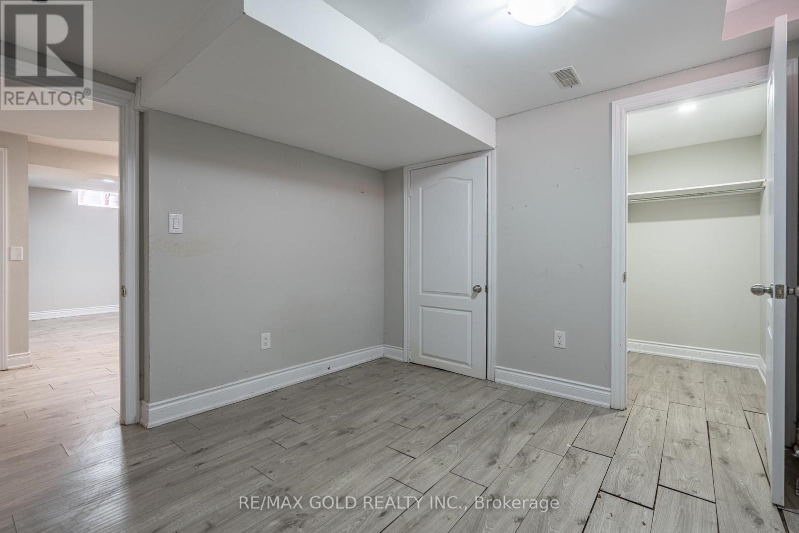 103 LORD SIMCOE DRIVE - 39