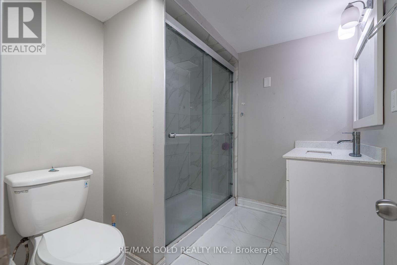 103 LORD SIMCOE DRIVE - 42