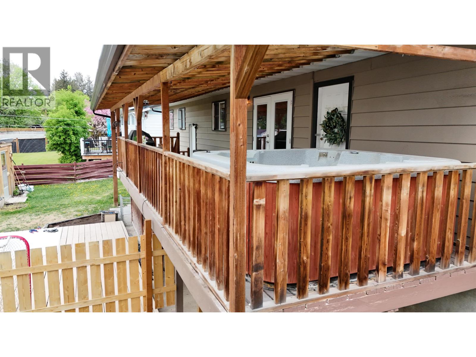1035 PIGEON AVENUE - 37