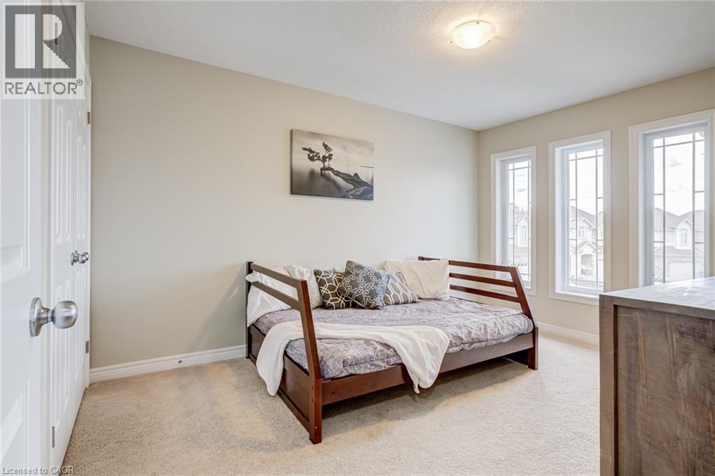 22 ROOKE Court, Guelph, Ontario, N1K0B8 — Photo 11