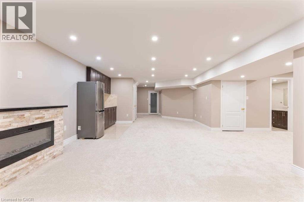 2500 MILLSTONE Drive, Oakville, Ontario, L6M0H5 — Photo 27